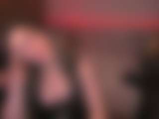 Live cam show with KylieMellow - Submissive on Camsoda