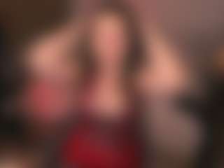 Live cam show with KylieMellow - Findomme on Camversity