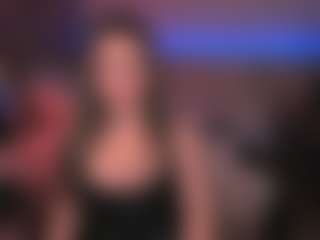 Live cam show with KylieMellow - Findomme on crypto-cams
