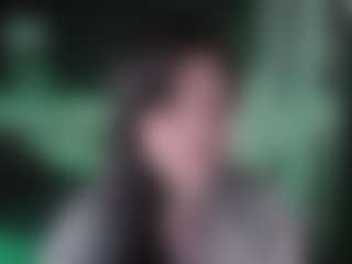 Live cam show with LilacMuse - Student on Soda Cam