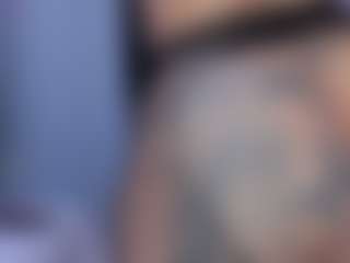 Live cam show with MelanyShayk - Body Massage on Camiplay Live