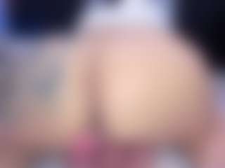 Live cam show with MelanyShayk - Double Penetration on Hubzter Live