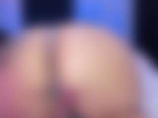 Live-camshow met MelanyShayk - Fuck Machine op Camsoda