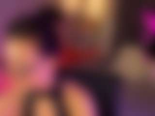 Live cam show with MilenaMellow - Teasing on Camsoda