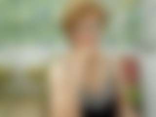 Live cam show with ParisCherry - Submissive on live.xbliss.ai