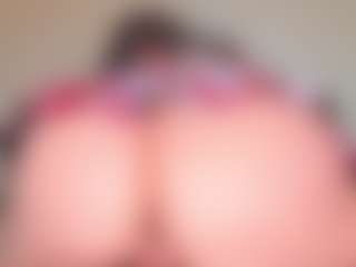 Live cam show with Rachel-milfy - Bedroom on eurowanks.com