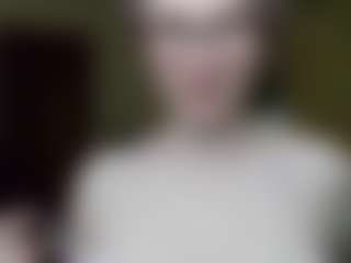 Live cam show with Gretta-mrr - Public on Cam Slut
