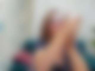 Live cam show with LeaPure - Moaning on TottyGirls