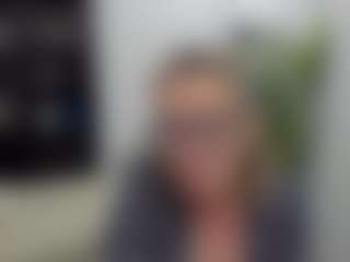 LeaPures Live-Sex-Cam-Show
