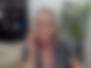 Live cam show with LeaPure - Mature on SpankPalCams