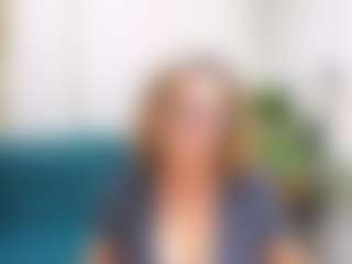 Live cam show with LeaPure - Smoke on iamadamtest123.com