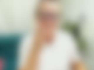 Live cam show with LeaPure - Middle Aged on sexylive.show