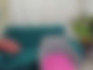 Live cam show with LeaPure - Shaved on CamwithHer