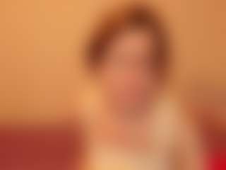 MarilynDream MILF webcam performer live streaming