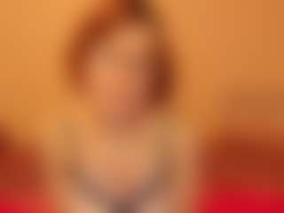 Live cam show with MarilynDream - Hairy on AdultVida.com