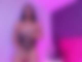 NaomiSantos's Live Sex Cam Show