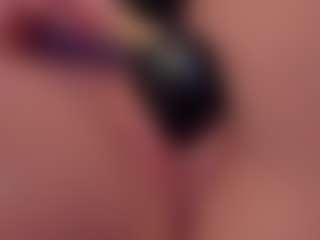 Live cam show with HarleyQuinnn1 - MILF Teen (18+) on CamClone