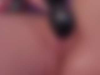 HarleyQuinnn1's Live Sex Cam Show