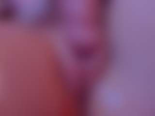 Live cam show with HarleyQuinnn1 - Brown Hair MILF on xxxlivecams.org