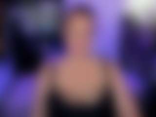 Live cam show with JenniferLight - Middle Aged on Camiplay Live