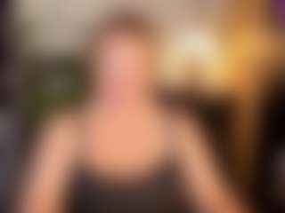 Live cam show with JenniferLight - Shaved on milfzrlive.com