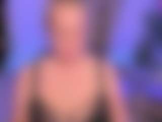 Live cam show with JenniferLight - Sph on livesuperchat.net