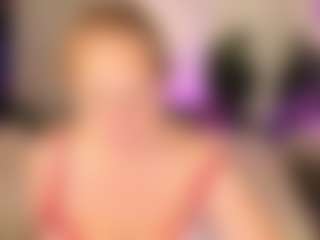 Live cam show with JenniferLight - Chubby on SpankPalCams
