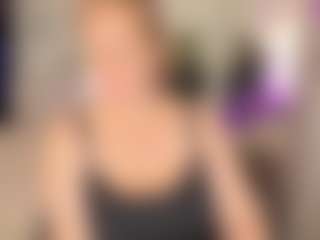 Live cam show with JenniferLight - Green Eyes on slutload