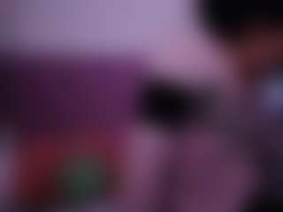 Live cam show with Anna - Double Penetration on CamSodaAdn
