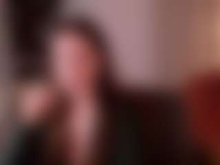 Live cam show with AgnesGoddess - Teasing on Free Soda