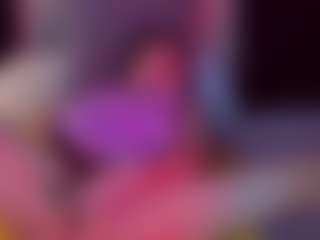 Live cam show with LindaPassionate - Dildo Or Vibrator Granny on mypornchat.com