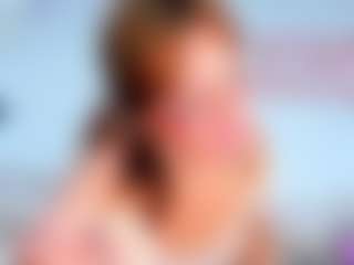 Live cam show with MayeUtica - Senior on sexylive.show