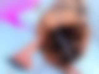 MayeUtica MILF webcam performer live streaming