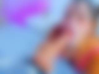 Live cam show with MayeUtica - Sexwebcam Mature on Hubzter Live