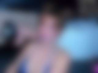Live cam show with MayeUtica - Granny Latina on Dare Cams | colombia