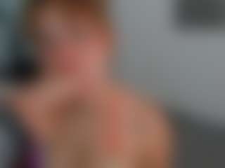 Live cam show with MayeUtica - Granny Dildo on googirlz