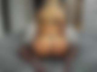 Flexxxybella's Live Sex Cam Show
