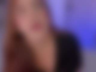 Live cam show with Linacamg9 - Smoke on Camsoda