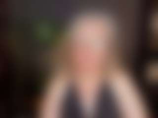 Live cam show with NataliMellow - Granny on Pornisteam.com