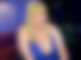 NicoleKind's Live Sex Cam Show