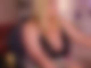Live cam show with NicoleKind - Roleplay on Camsoda