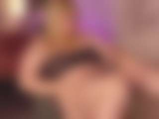 Live cam show with NicoleKind - Control on Streamer API