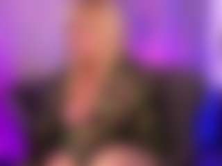 NicoleKind's Live Sex Cam Show