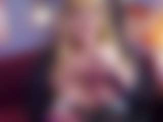 NicoleKind's Live Sex Cam Show