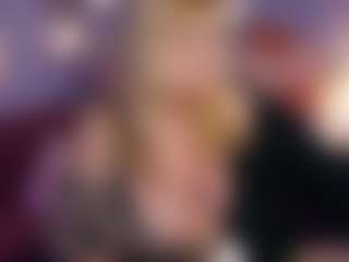 Live cam show with NicoleKind - Moaning on CamSextacy