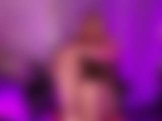 Live cam show with NicoleKind - Trimmed Granny on Camsoda