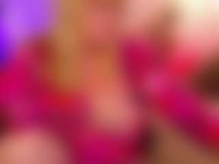 Live-Cam-Show mit NicoleKind - Middle Aged auf Camsoda