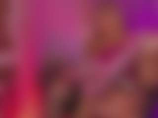 Live cam show with NicoleKind - Blonde Hair Middle Aged on Streamer API
