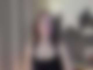 Live cam show with NikaGentle - Middle Aged on CamClone