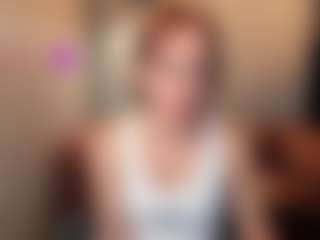 Live cam show with NikaGentle - Lovense Middle Aged on SpunkLive